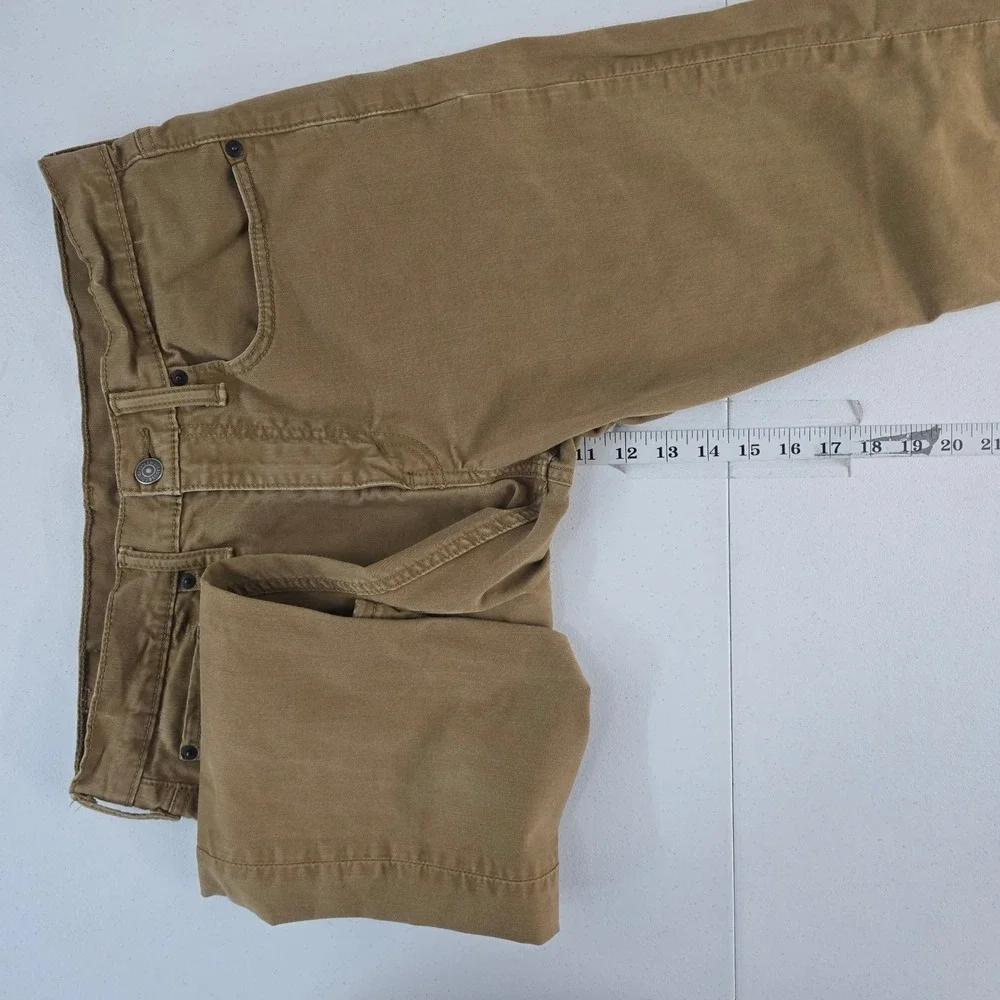 Levis elevate your